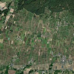 Saint-Nicolas-de-Bourgueil High Resolution Satellite Map