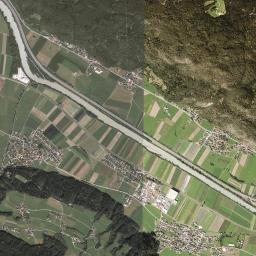 Pettnau High Resolution Satellite Map