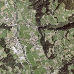 Stumm High Resolution Satellite Map