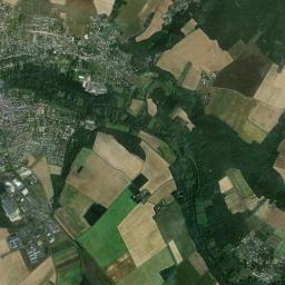 Truyes High Resolution Satellite Map