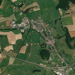 Pouilly-en-Auxois High Resolution Satellite Map