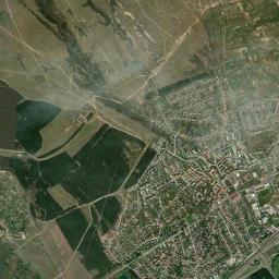 Várpalota High Resolution Satellite Map