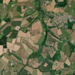 La Chapelle-du-Genêt High Resolution Satellite Map