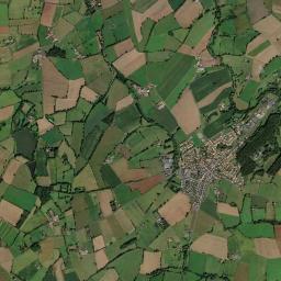 La Jubaudière High Resolution Satellite Map