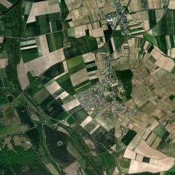 Brézé High Resolution Satellite Map