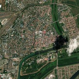 Szolnok High Resolution Satellite Map