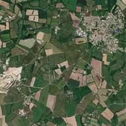 Chauvé High Resolution Satellite Map