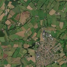 Le May-sur-Èvre High Resolution Satellite Map