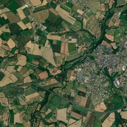 Vihiers High Resolution Satellite Map