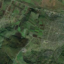 Strășeni High Resolution Satellite Map