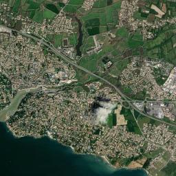 Pornic High Resolution Satellite Map