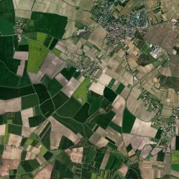 Le Puy-Notre-Dame High Resolution Satellite Map