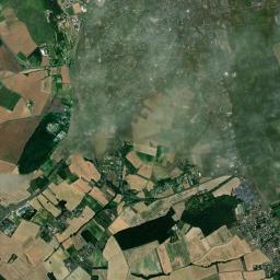 Loches High Resolution Satellite Map