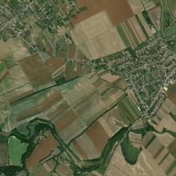 Szabadbattyán High Resolution Satellite Map