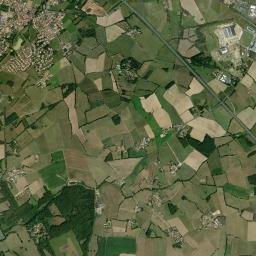 Le Bignon High Resolution Satellite Map