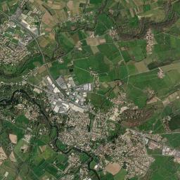 Gétigné High Resolution Satellite Map