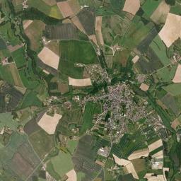 Écueillé High Resolution Satellite Map