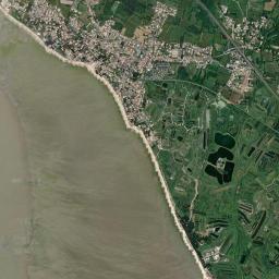 Les Moutiers-en-Retz High Resolution Satellite Map