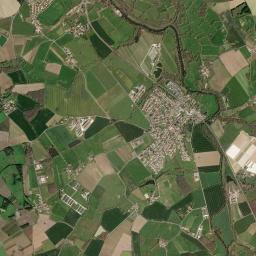 Remouillé High Resolution Satellite Map