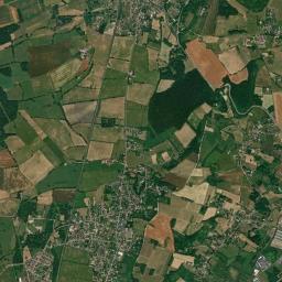 Garchizy High Resolution Satellite Map