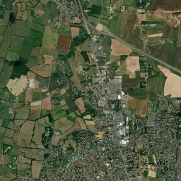 Varennes-Vauzelles High Resolution Satellite Map
