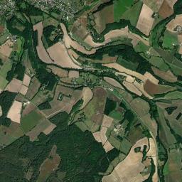 Le Grand-Pressigny High Resolution Satellite Map