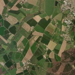 Les Brouzils High Resolution Satellite Map