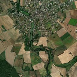 Dun-sur-Auron High Resolution Satellite Map