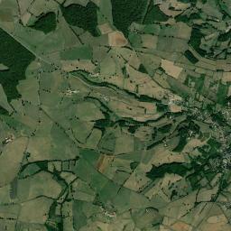 Couches High Resolution Satellite Map