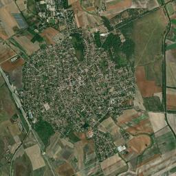 Szabadszállás High Resolution Satellite Map