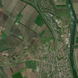 Varniţa High Resolution Satellite Map