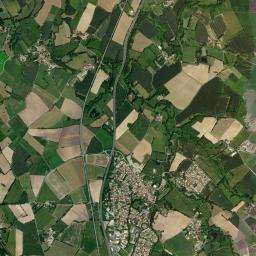 Saligny High Resolution Satellite Map