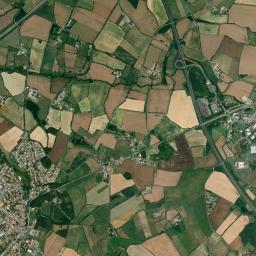 Les Essarts High Resolution Satellite Map