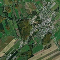 Saint-Tite High Resolution Satellite Map