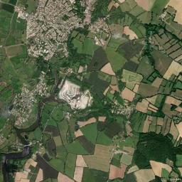 Dompierre-sur-Yon High Resolution Satellite Map