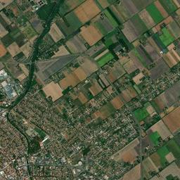 Békéscsaba High Resolution Satellite Map