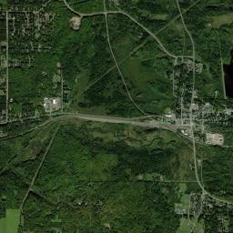 Carlton High Resolution Satellite Map