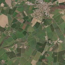 Mouilleron-en-Pareds High Resolution Satellite Map