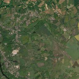 Le Pêchereau High Resolution Satellite Map