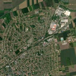 Orosháza High Resolution Satellite Map