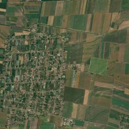 Csanádapáca High Resolution Satellite Map