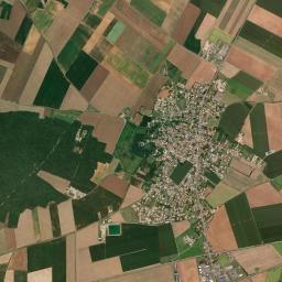 Sainte-Gemme-la-Plaine High Resolution Satellite Map