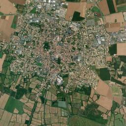 Luçon High Resolution Satellite Map