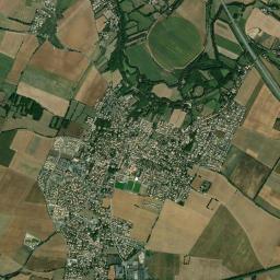 Chauray High Resolution Satellite Map