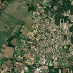 Manziat High Resolution Satellite Map