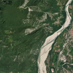 Venzone High Resolution Satellite Map