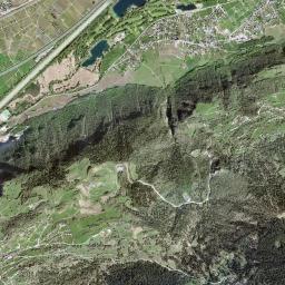 Grône High Resolution Satellite Map