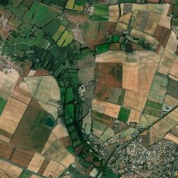 Mauzé-sur-le-Mignon High Resolution Satellite Map