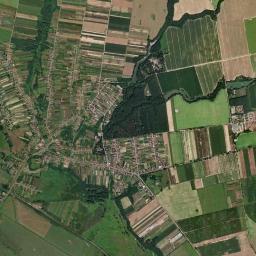 Berzence High Resolution Satellite Map