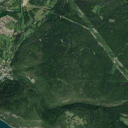 Montréal-la-Cluse High Resolution Satellite Map